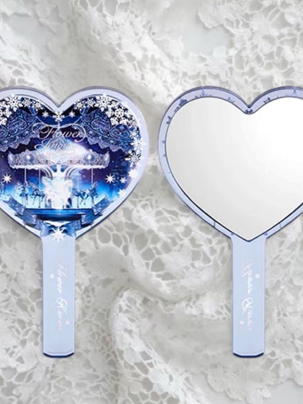 Flower Knows Christmas Hand Mirror ❄️
